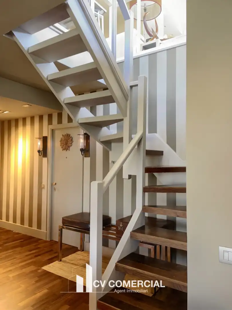Ático en venta en Tiana con Aire acondicionado, Calefacción y Parquet