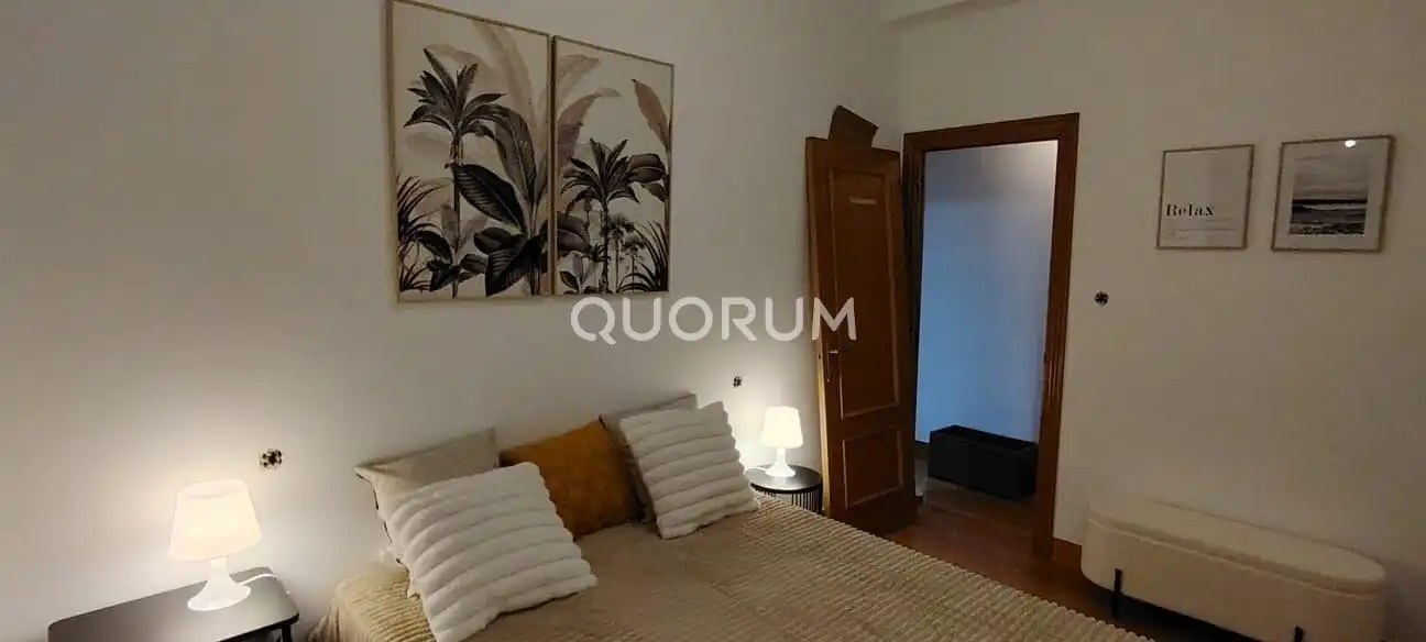 Habitación de Piso de alquiler en Bilbao  con Calefacción y Amueblado