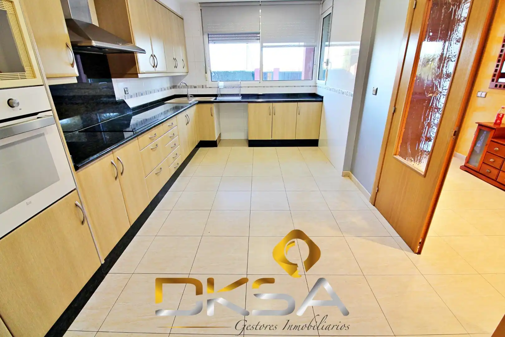 Cocina de Casa o chalet en venta en Castellón de la Plana / Castelló de la Plana con Aire acondicionado, Jardín privado y Terraza