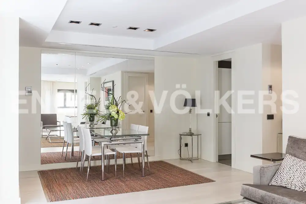 Flat with terrace to rent in Almagro, imagen 5