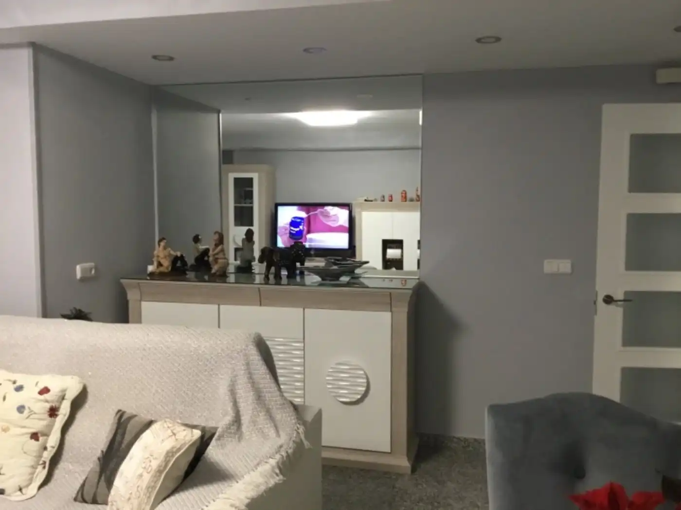 Living room of Flat for sale in Murcia  with Air Conditioner, Furnished and Balcony