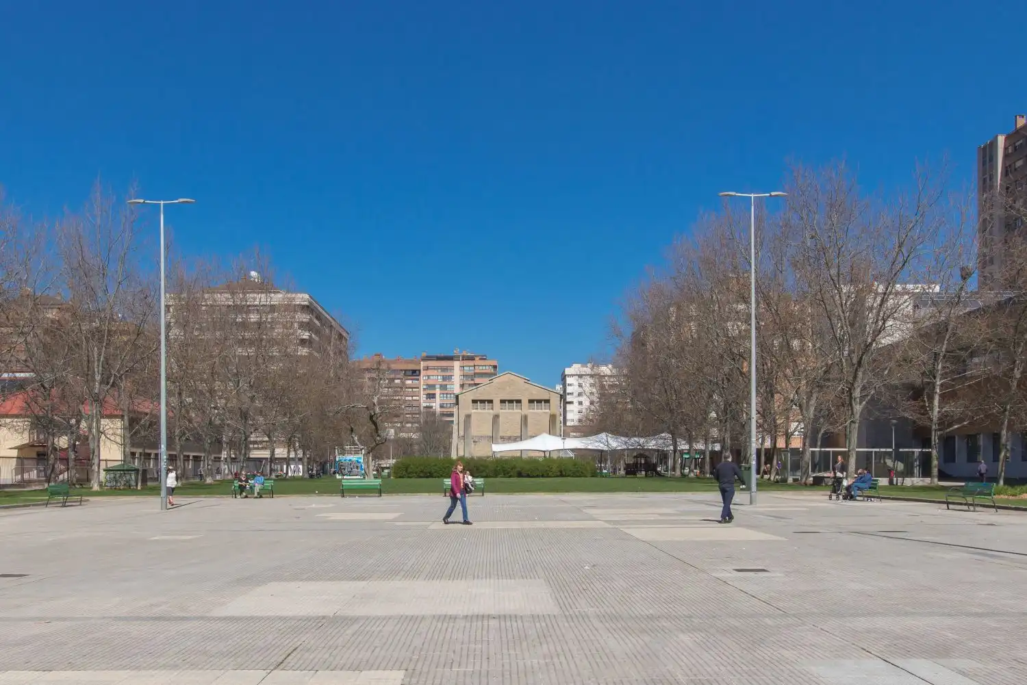 Vista exterior de Piso en venta en  Pamplona / Iruña con Calefacción, Trastero y Amueblado
