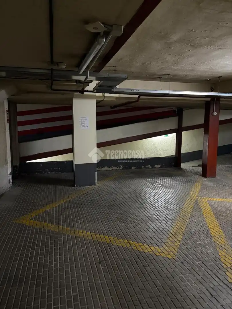 Individual with lift for sale in Calle Dos Amigos, imagen 2