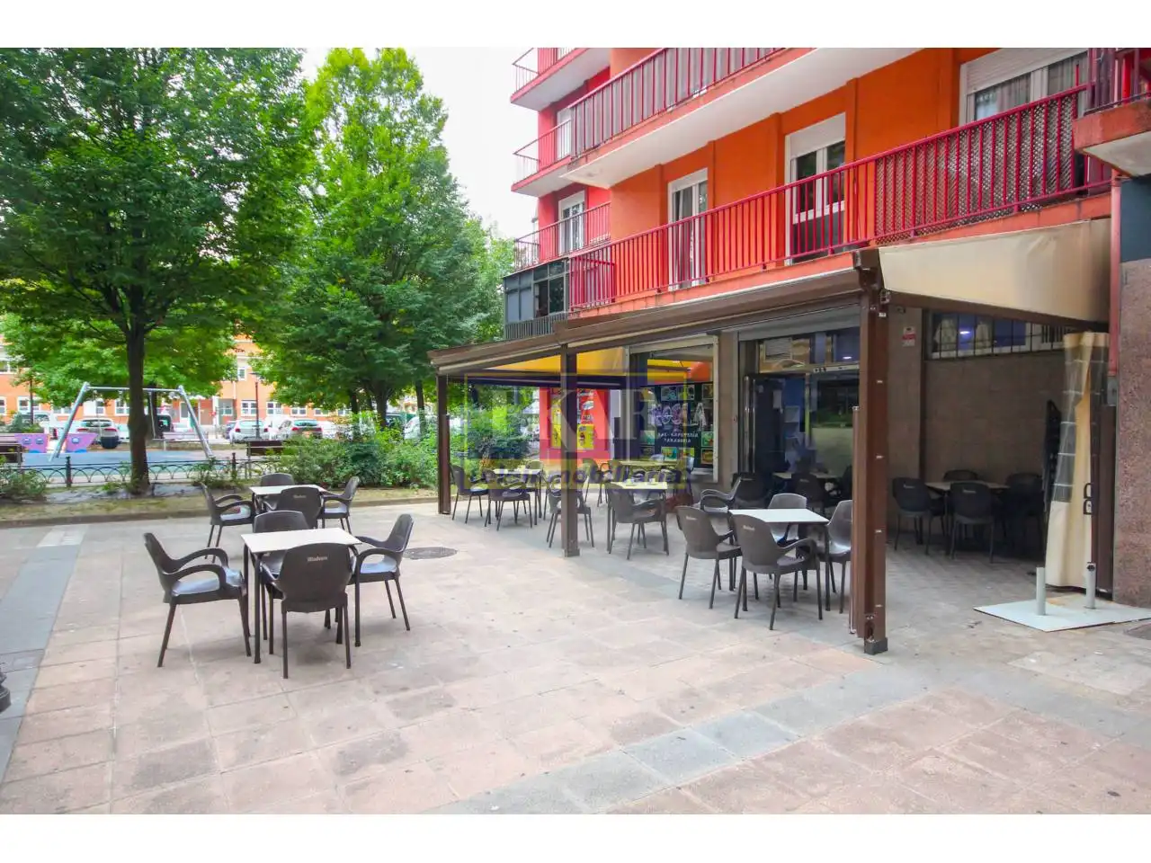 Business premises for sale in Calle Alzukaitz