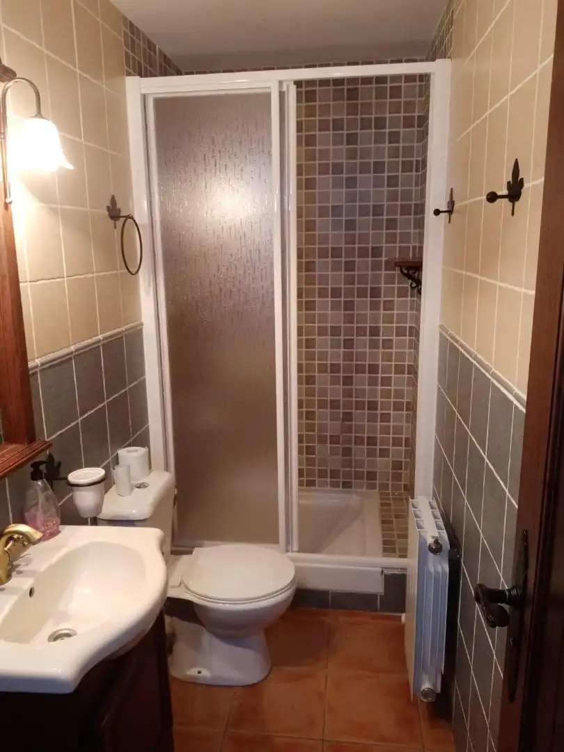 Baño de Finca rústica en venta en Cáñar con Jardín privado