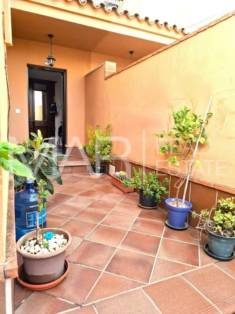 Terraza de Casa adosada en venta en Chiclana de la Frontera con Aire acondicionado y Balcón