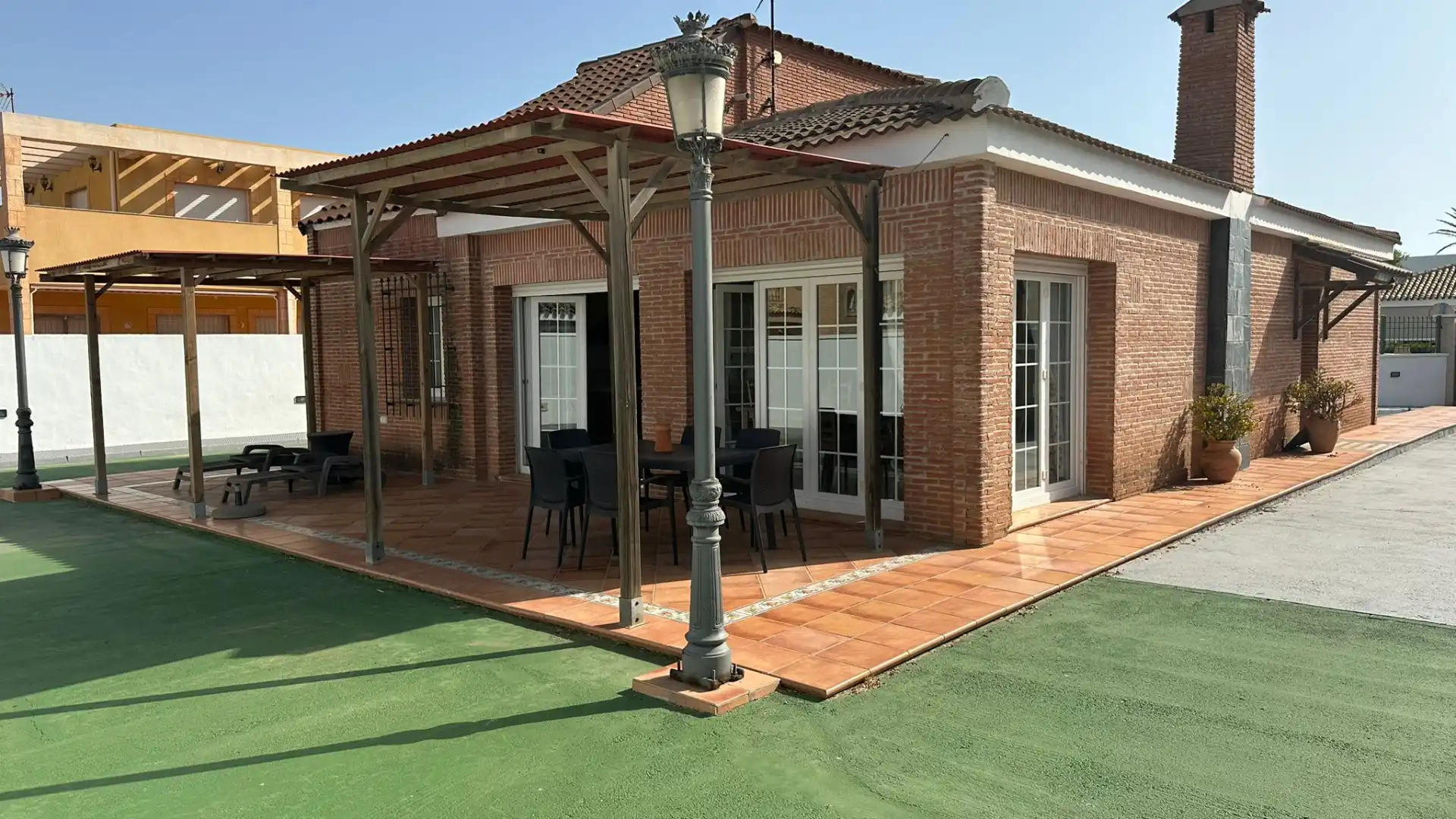 Xalet amb jardí en venda a Playa del Galán, imagen 2