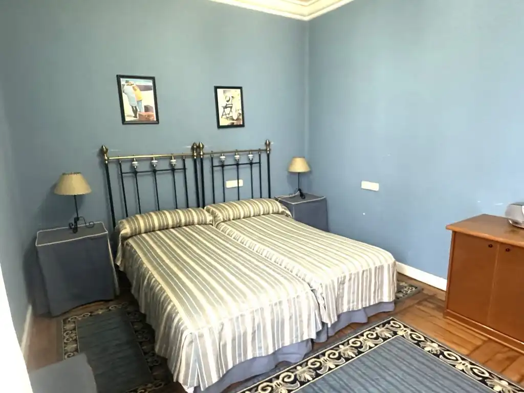 Schlafzimmer von Maisonette zum Verkauf in Oviedo  mit Heizung und Parkett