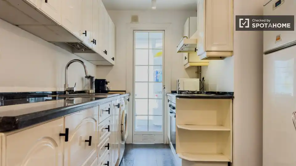 Room in Barcelona, Barcelona