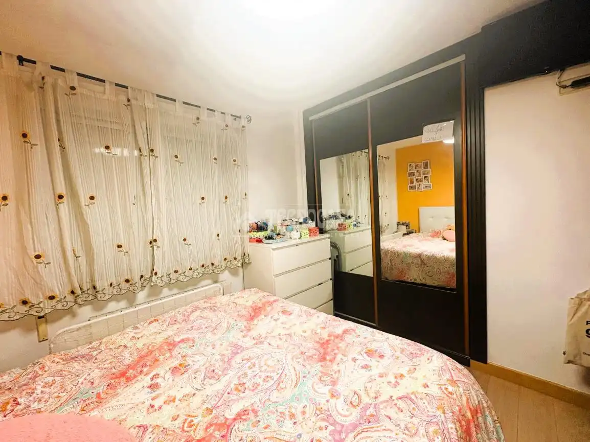 Wohnung zum Verkauf in Sur - PAU 4