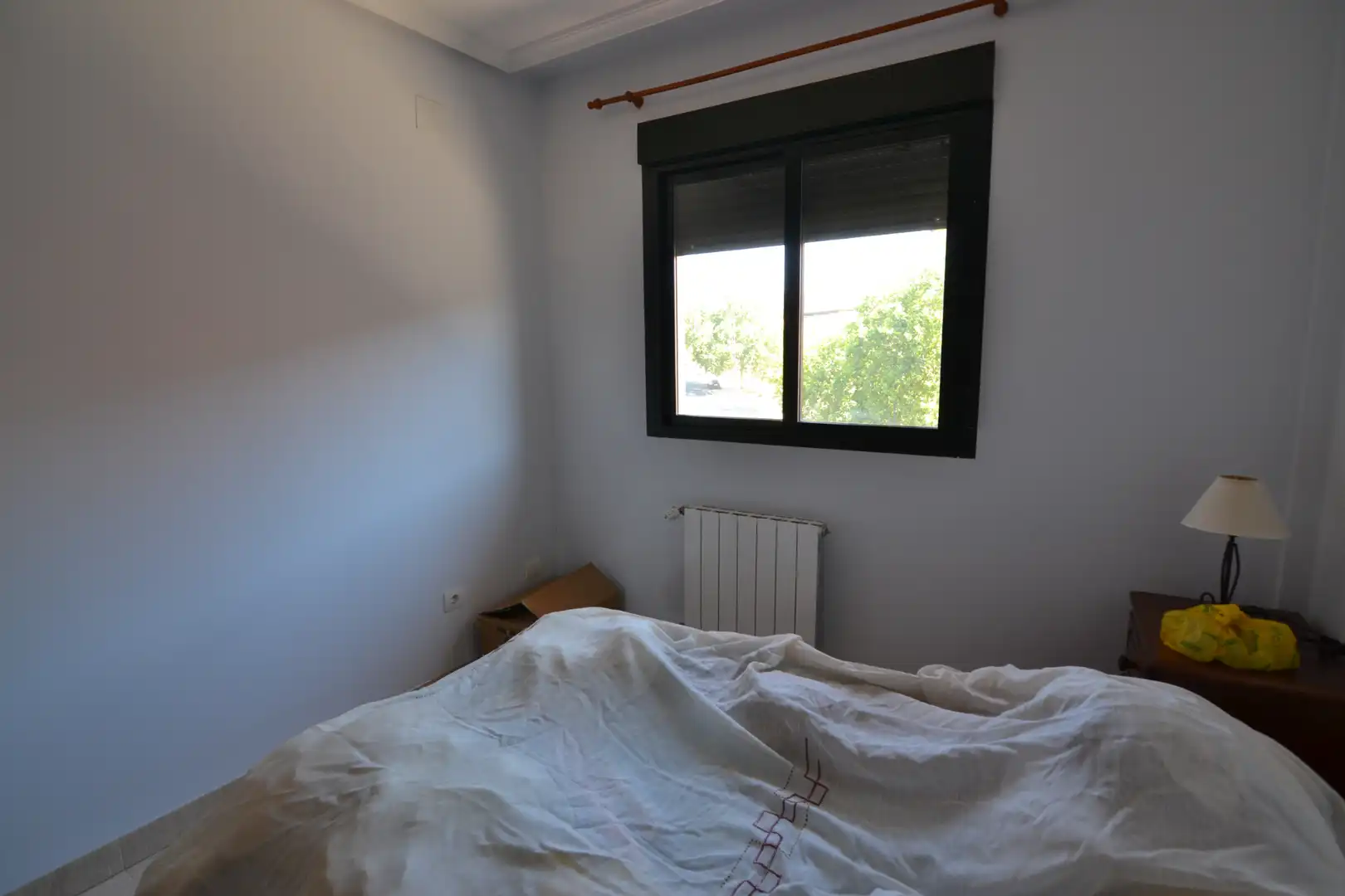 Schlafzimmer von Einfamilien-Reihenhaus zur Miete in Plasencia mit Klimaanlage, Heizung und Terrasse