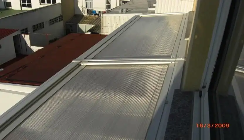 Vista exterior de Piso de alquiler en Ferrol con Calefacción, Parquet y Horno