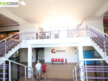 Local comercial en venda a Santa María de Benquerencia