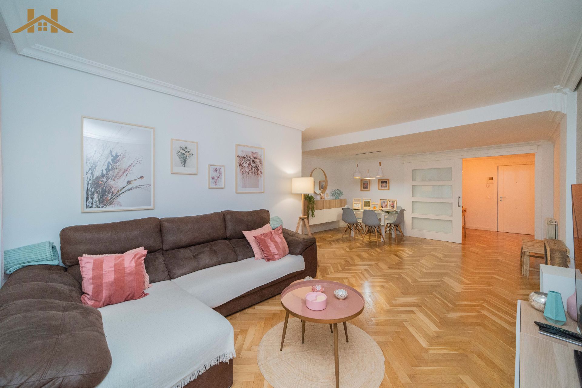 Sala d'estar de Pis en venda en Móstoles amb Calefacció, Parquet i Forn