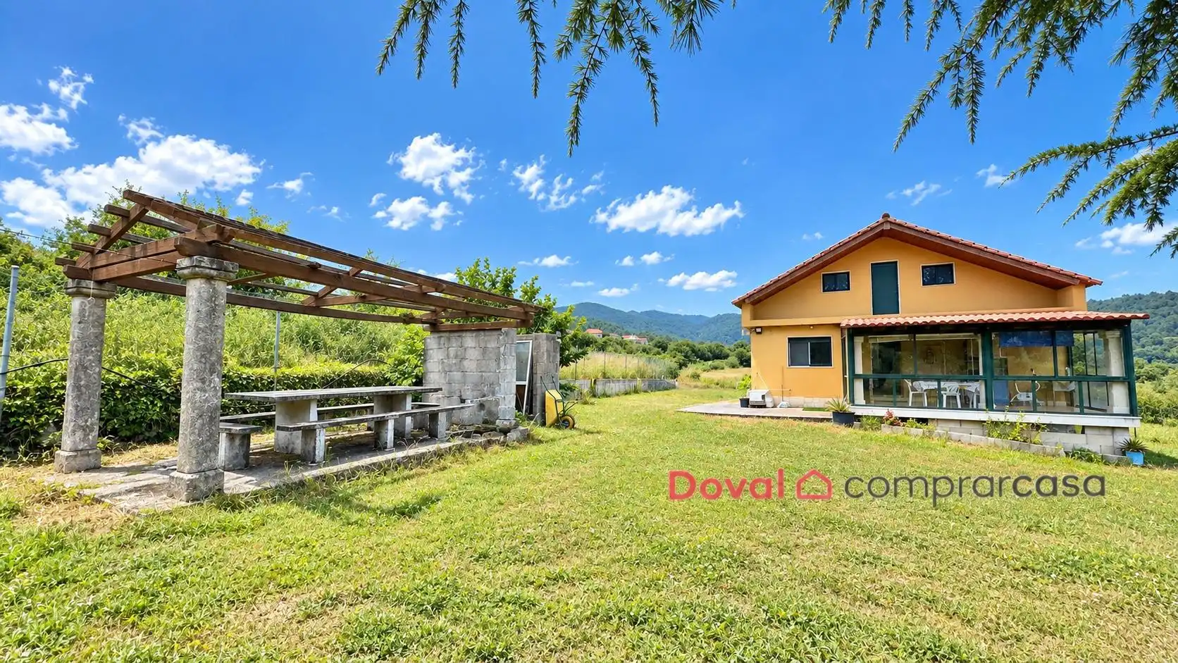 Casa con piscina en venta en Mondariz