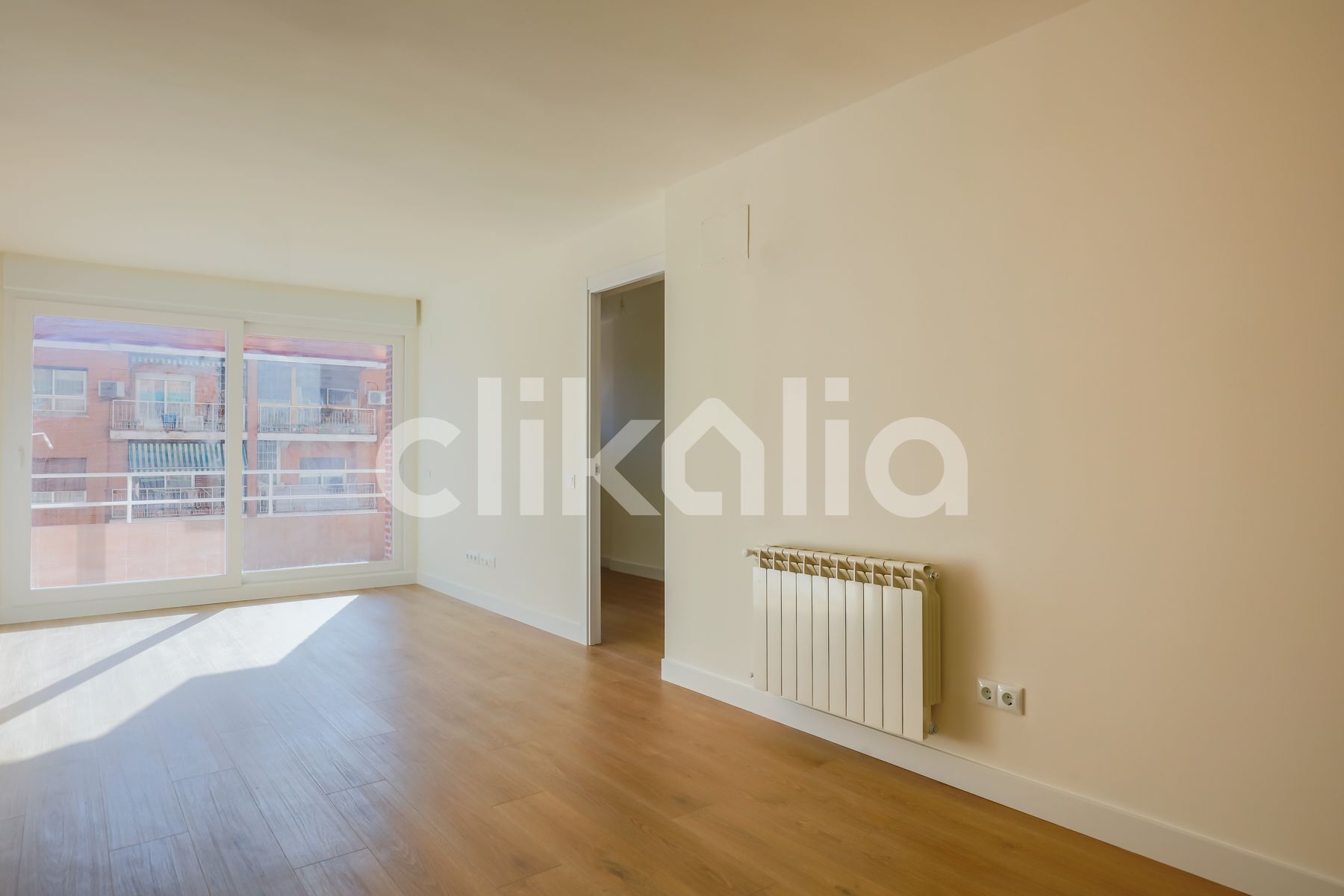 Dormitori de Pis en venda en  Madrid Capital amb Aire condicionat, Calefacció i Terrassa