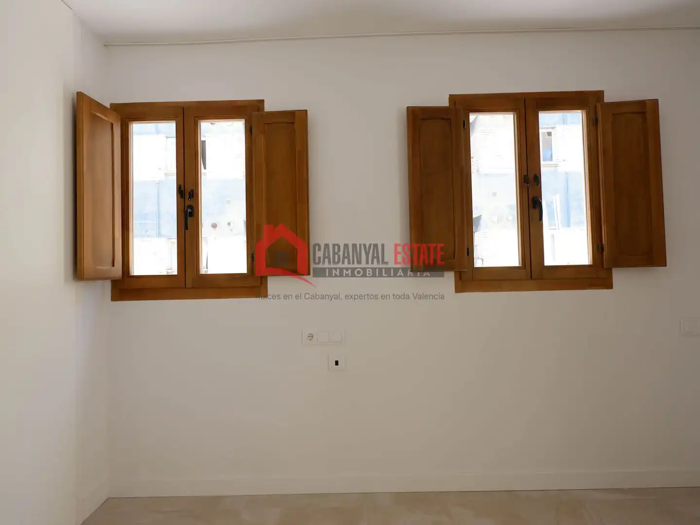 Ático en venta en Valencia con Aire acondicionado, Trastero y Balcón