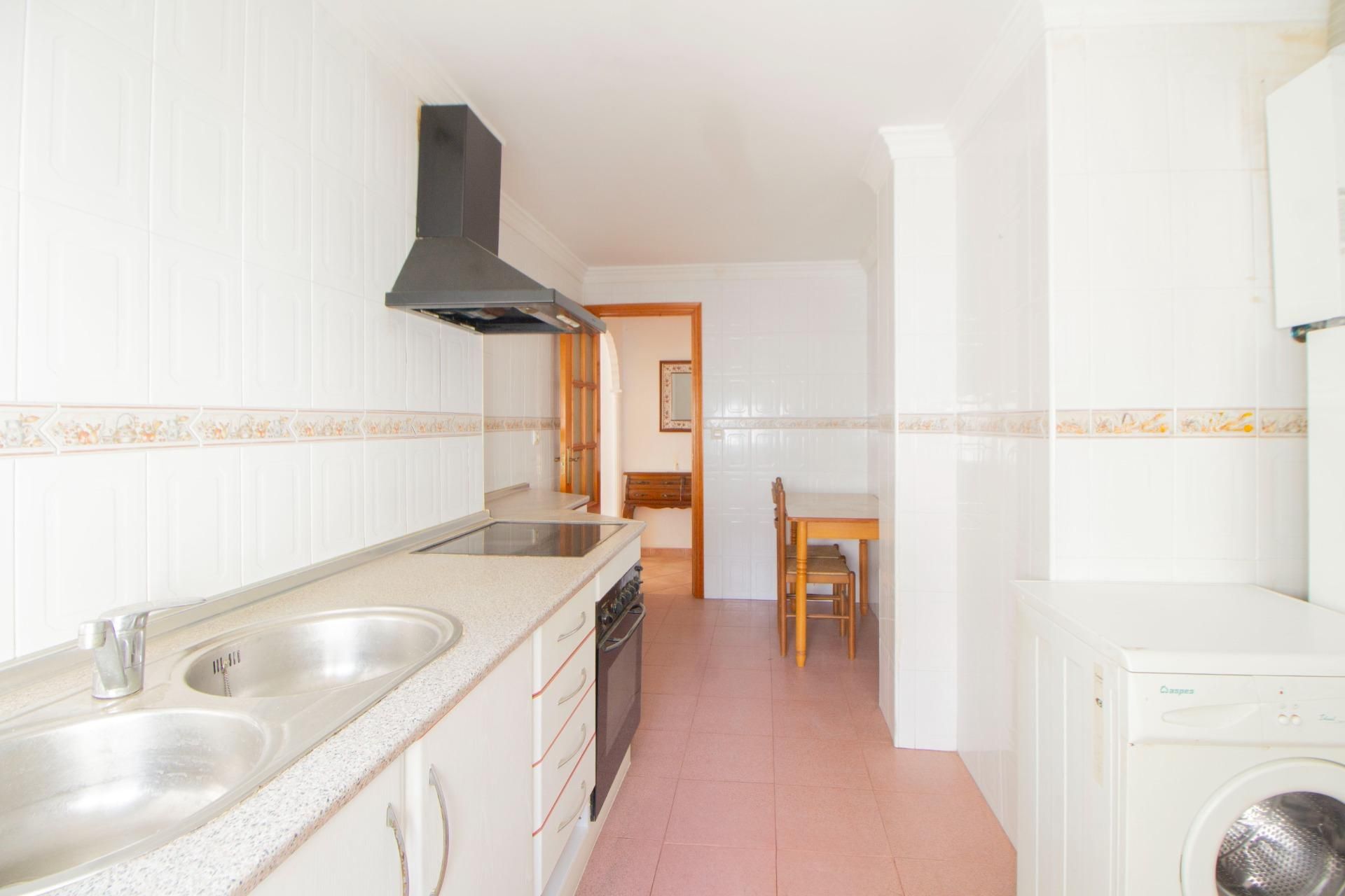 Cuina de Pis en venda en Chiclana de la Frontera amb Terrassa