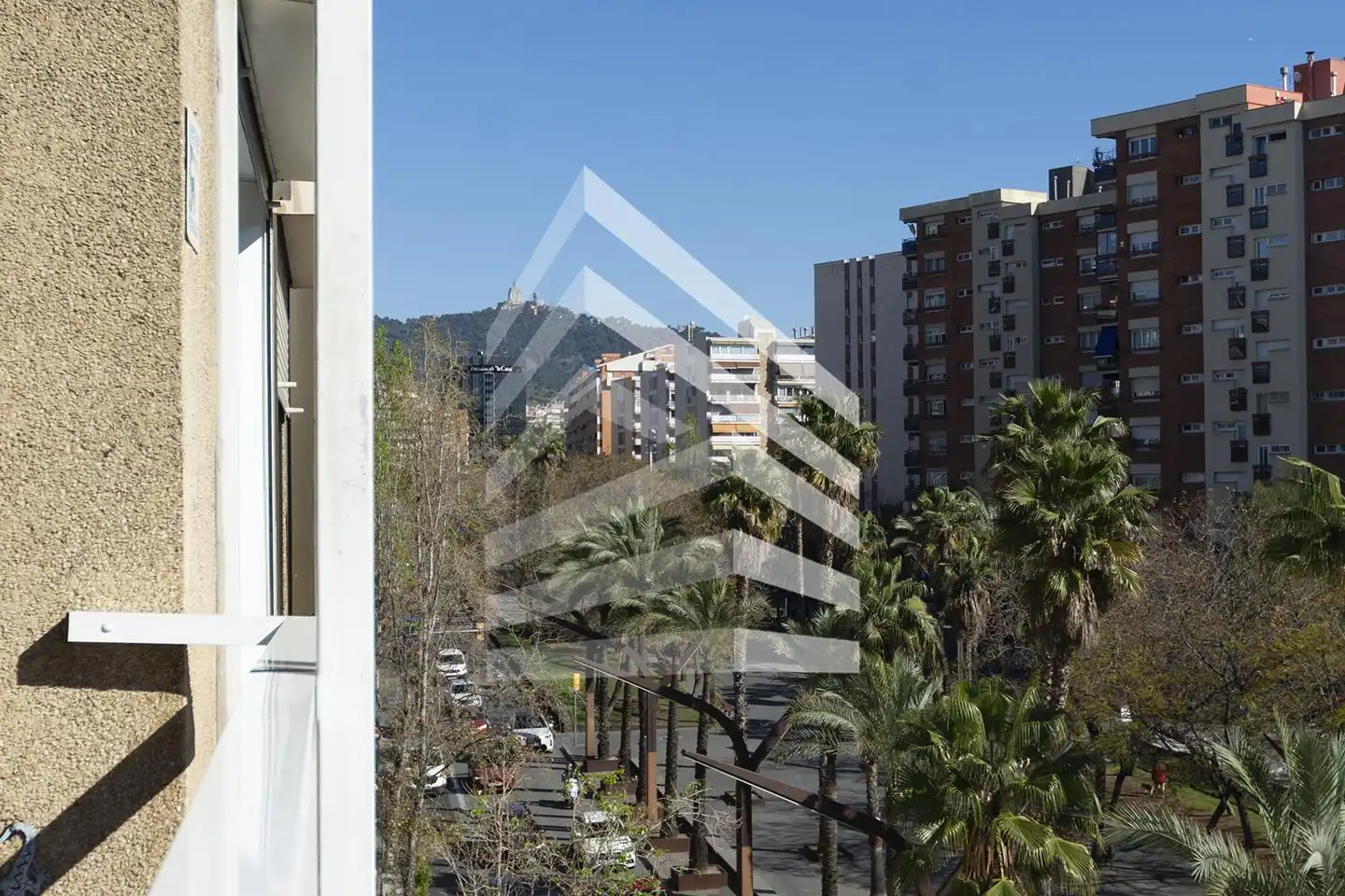 Flat with lift for sale in Gran Via de Carles III