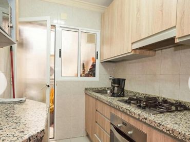 Appartamento con balcone in affitto a Beiro