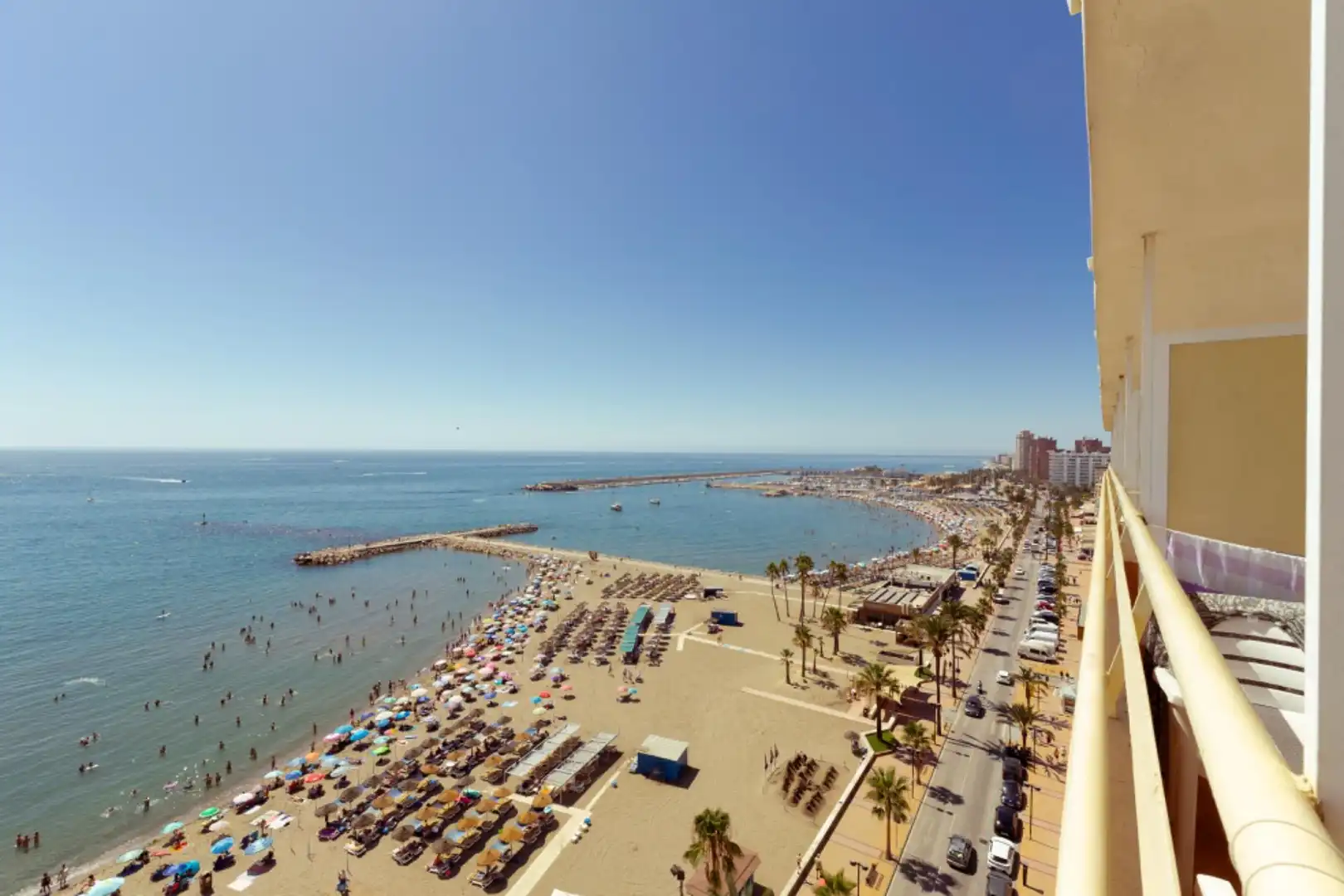 Exterior view of Study for sale in Fuengirola  with Air Conditioner, Heating and Terrace