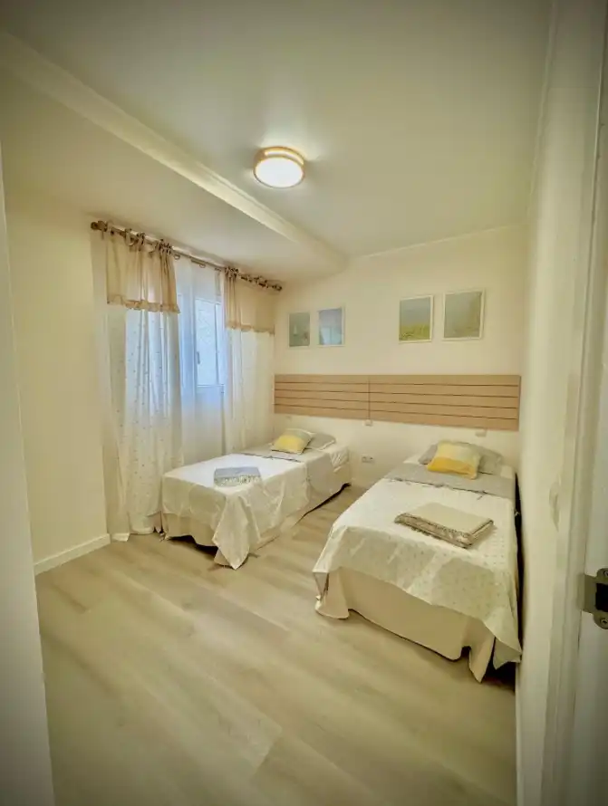 Flat with lift for sale in Puerto de la Duquesa, imagen 5