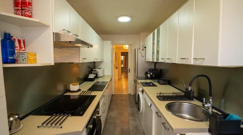 Foto 2 de Piso en venta en Apóstol Santiago,  Madrid Capital