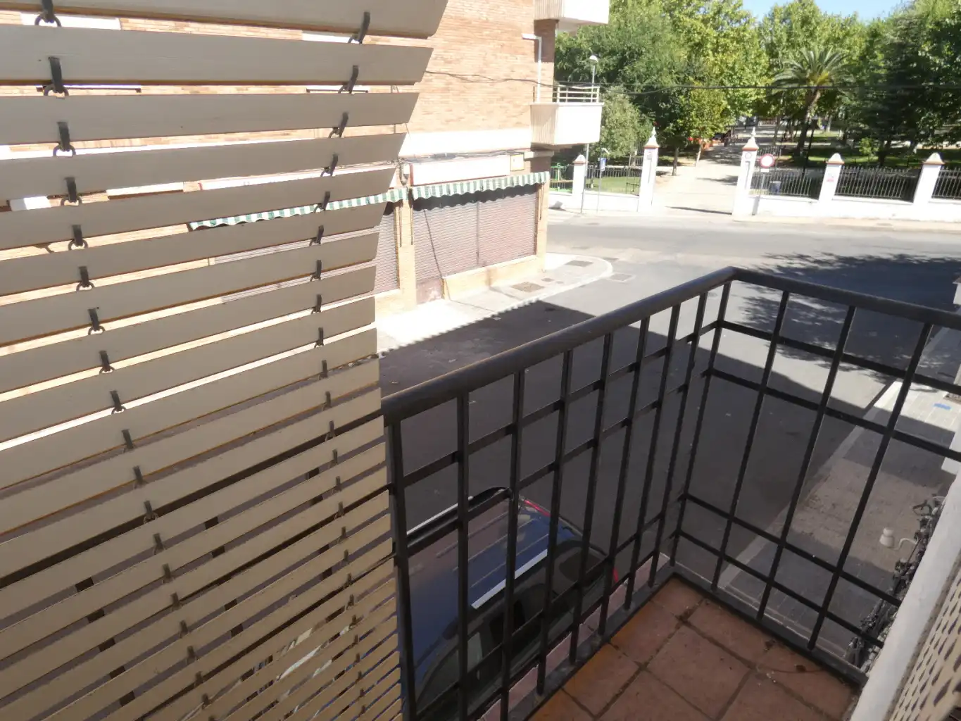 Terraza de Apartamento en venta en Azuaga con Amueblado y Balcón