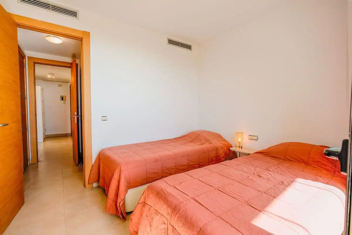 Dormitori de Àtic en venda en Marbella amb Aire condicionat, Calefacció i Terrassa
