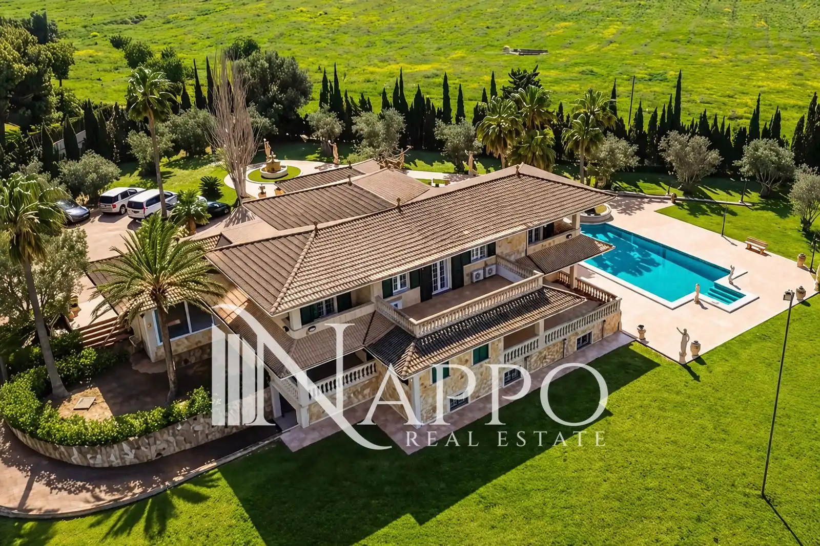 Vista exterior de Casa o xalet en venda en Marratxí amb Aire condicionat, Terrassa i Piscina