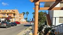 Exterior view of Single-family semi-detached for sale in Los Alcázares  with Terrace