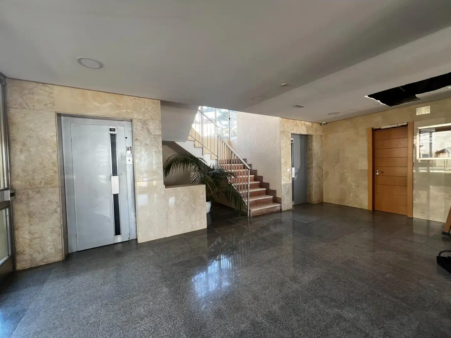 Piso en venta en Fuengirola con Terraza y Piscina comunitaria