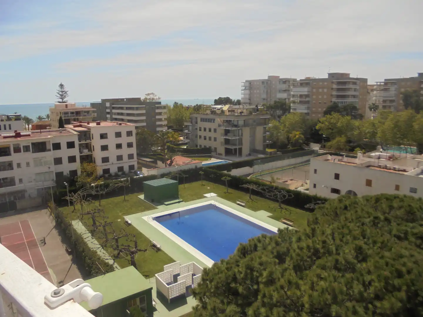 Schwimmbecken von Wohnungen zur Miete in Benicasim / Benicàssim mit Privatgarten, Terrasse und Möbliert