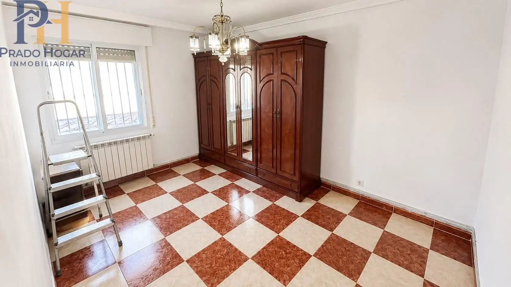 Dormitori de Casa o xalet en venda en Talavera de la Reina amb Calefacció