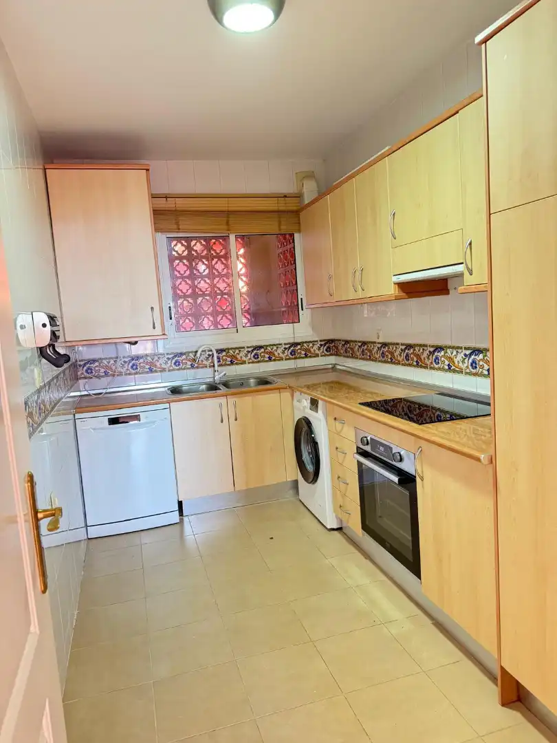 Wohnung mit Aufzug zum Verkauf in Urbanización La Reserva, imagen 4