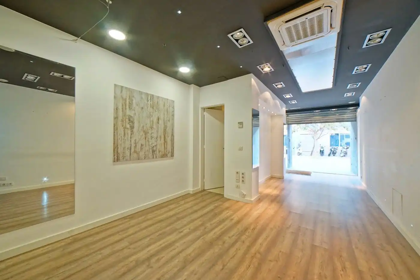 Business premises to rent in Carrer de Damià Campeny 5, imagen 8