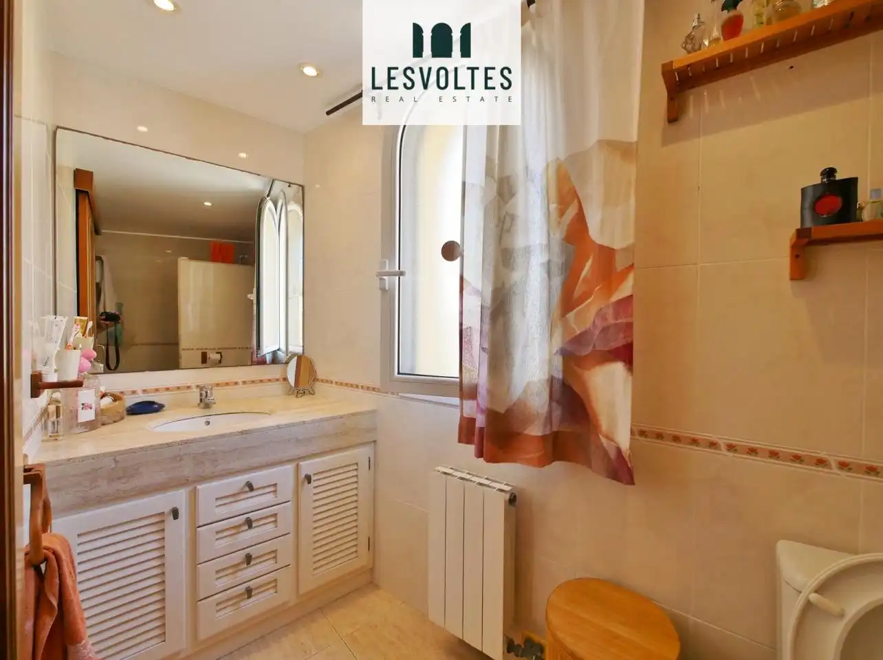 Baño de Casa adosada en venta en Palafrugell con Aire acondicionado, Calefacción y Jardín privado