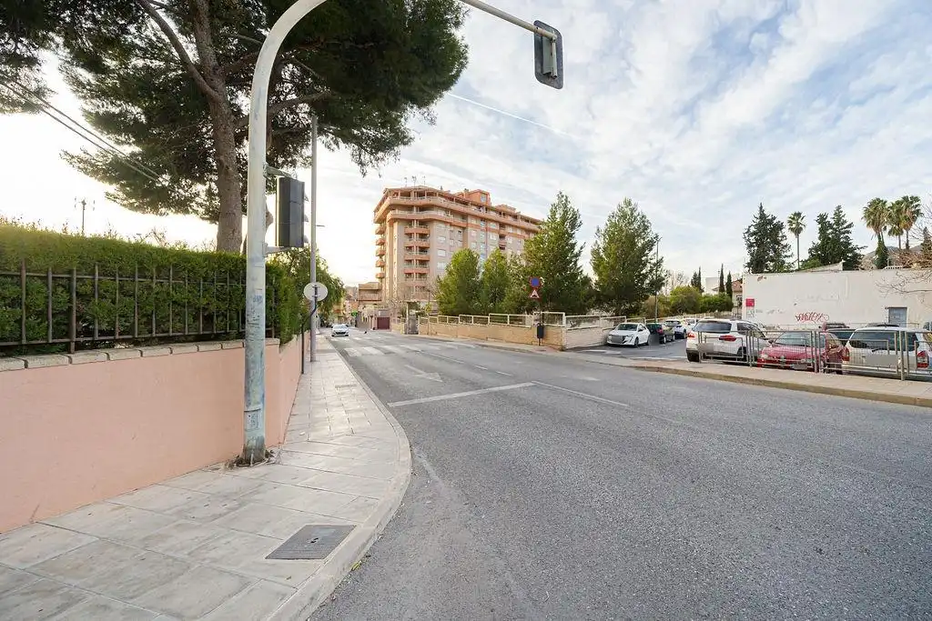 Vista exterior de Piso en venta en Elda