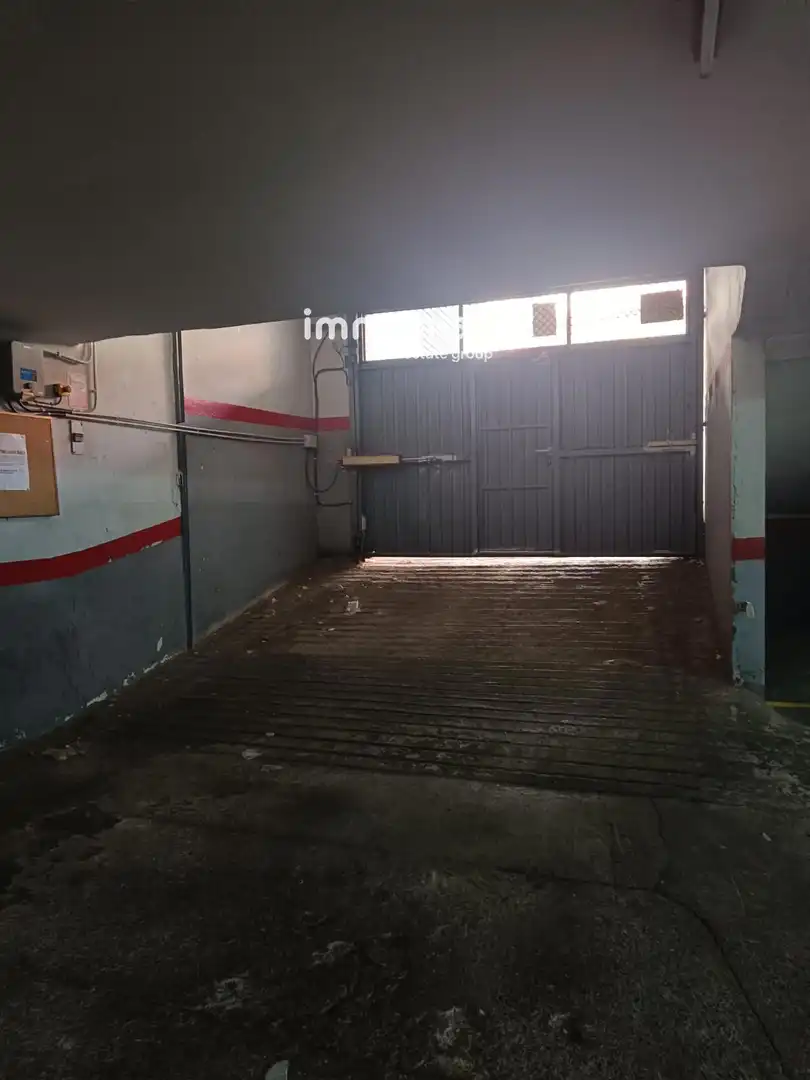 Aparcament de Garatge de lloguer en Esplugues de Llobregat