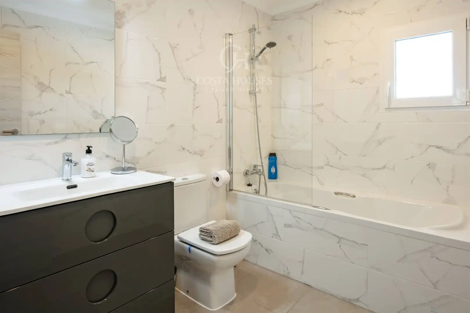 Baño de Casa o chalet en venta en Jávea / Xàbia con Aire acondicionado, Calefacción y Jardín privado