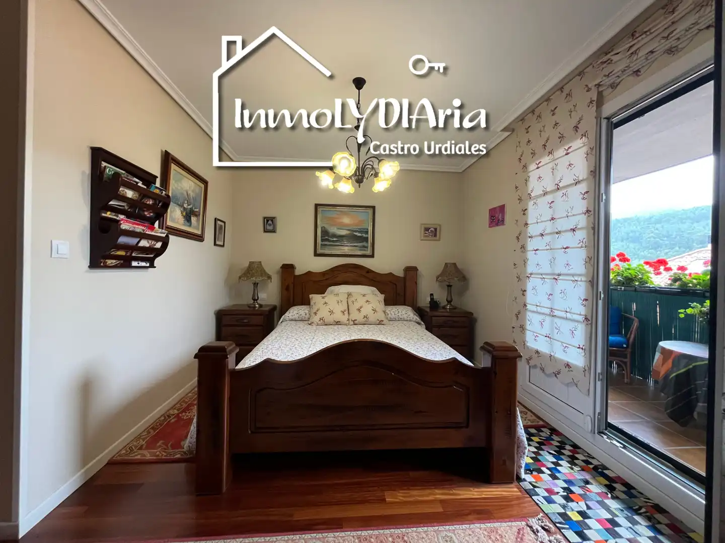 Habitación de Casa o chalet en venta en Castro-Urdiales con Calefacción, Jardín privado y Parquet