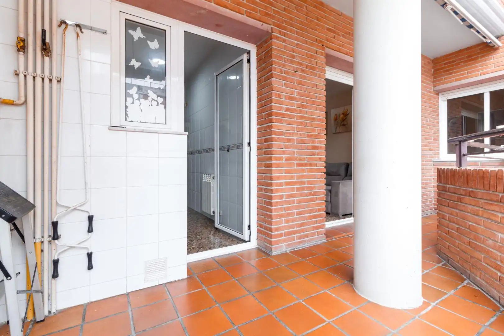 Wohnung zum Verkauf in Viladecans mit Terrasse und Balkon