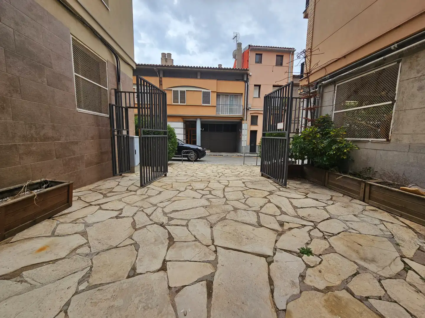 Exterior view of Commercial properties for rent in Centre