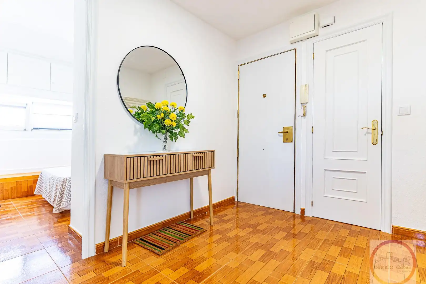 Piso en venta en A Coruña Capital  con Calefacción y Amueblado
