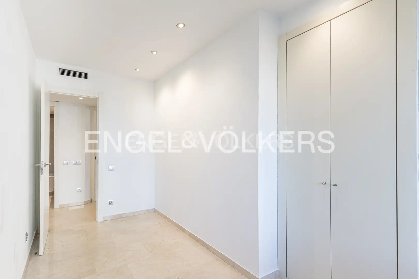 Flat with terrace for sale in Sant Martí, imagen 33