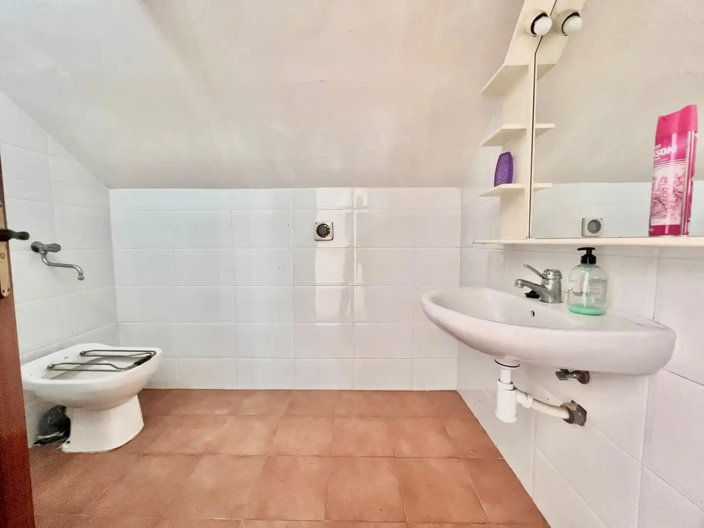 Bathroom of Houses for sale in Vespella de Gaià  with Heating, Terrace and Swimming Pool