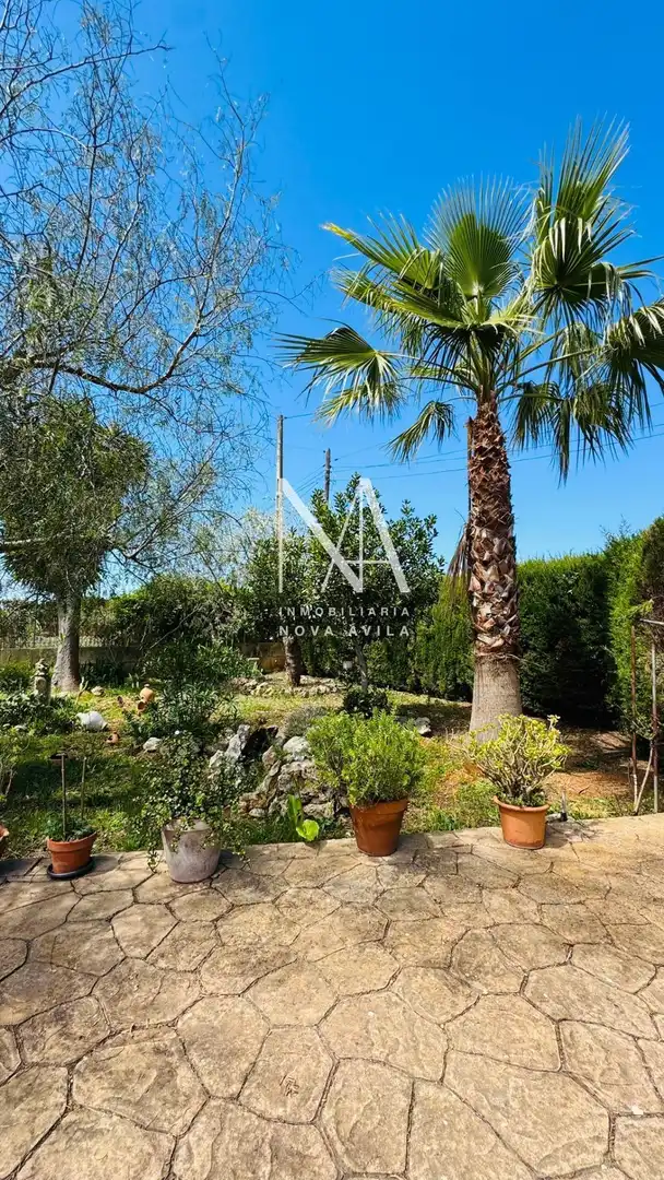 Finca rústica en venda a Cristo Rey - Parque Europa