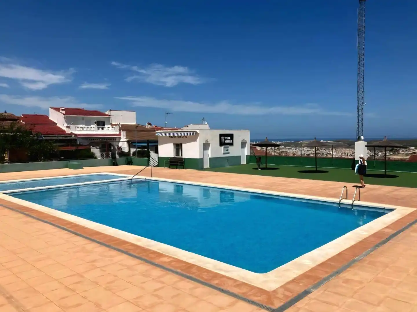 Piscina de Estudio en venta en Rojales con Aire acondicionado, Terraza y Amueblado