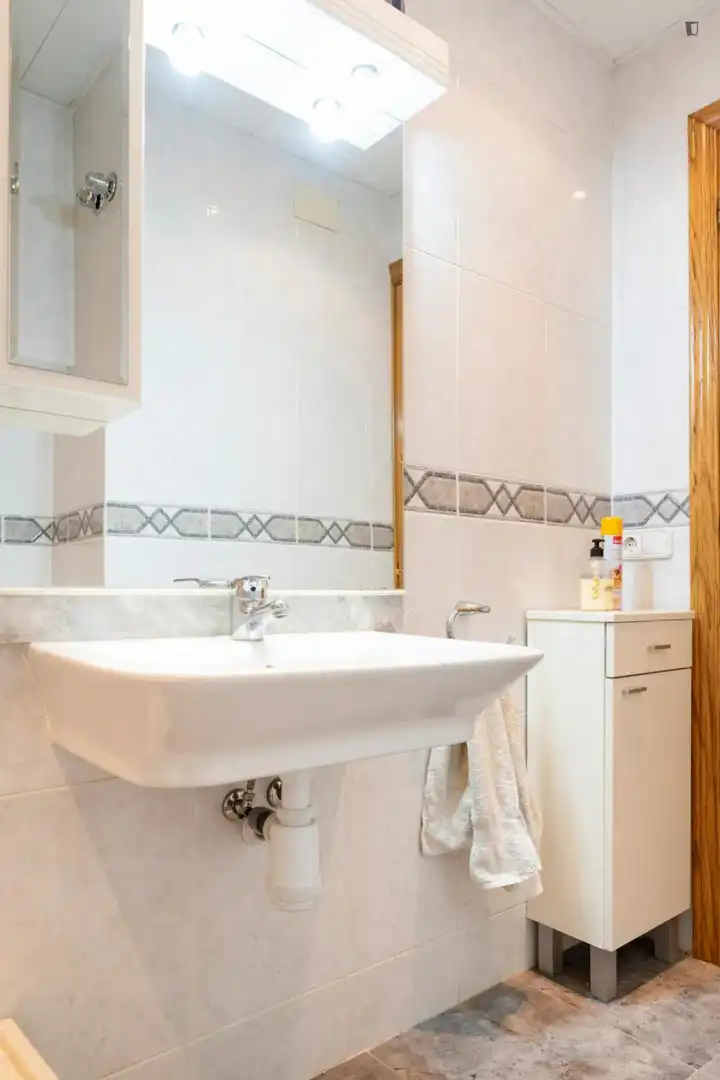 Habitació a Badia del Vallès