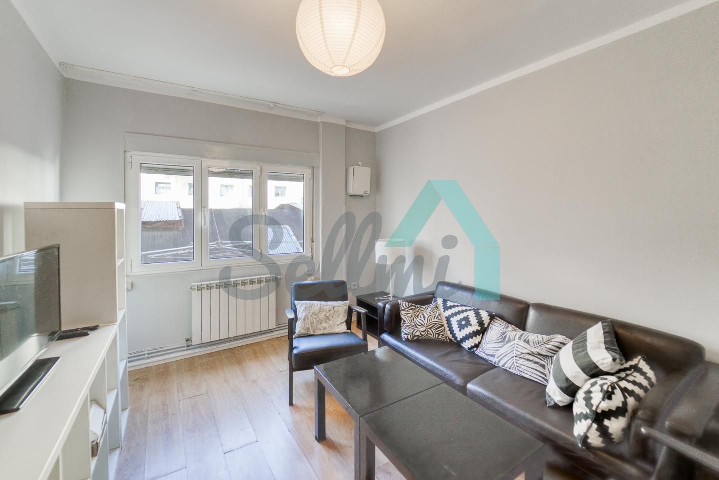 Living room of Flat to rent in Oviedo   with Heating and Furnished